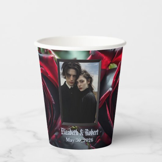 Gotische Rose Hochzeit Pappbecher (Vorderseite)