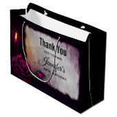 Gotische Rose, Kerze und Pergament Geburtstag Große Geschenktüte (Vorderseite Schrägansicht)