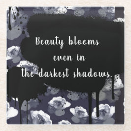 Gotische Rose Schönheit blüht im Schatten Glasuntersetzer