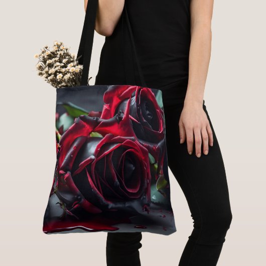 Gotische Rose Tasche (Von Nahem)
