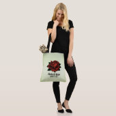 gotische Rote Rose und Datum Grün Tasche (Am Model)