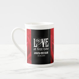 Gotische Rote Rosen Liebe bei First Bite Wedding Porzellantasse