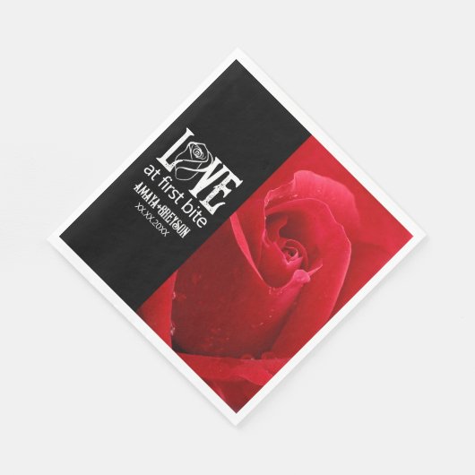Gotische Rote Rosen Liebe bei First Bite Wedding Serviette (Ecke)