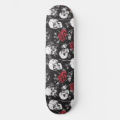 Gotische Skulls und Rose Skateboard (Vorderseite)