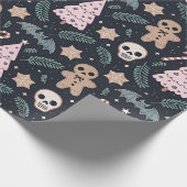 Gotische Weihnachtsmöwe und Lebkuchenmann Geschenkpapier (Ecke)