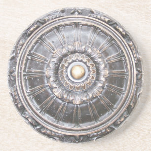 Götischer Bronze-Arbeitsmedaillon- Untersetzer