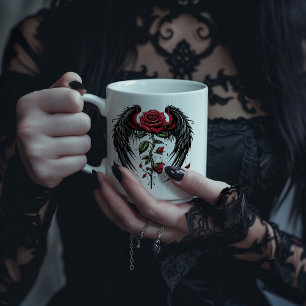 Gotischer geflügelter rote Rose Jumbo-Tasse