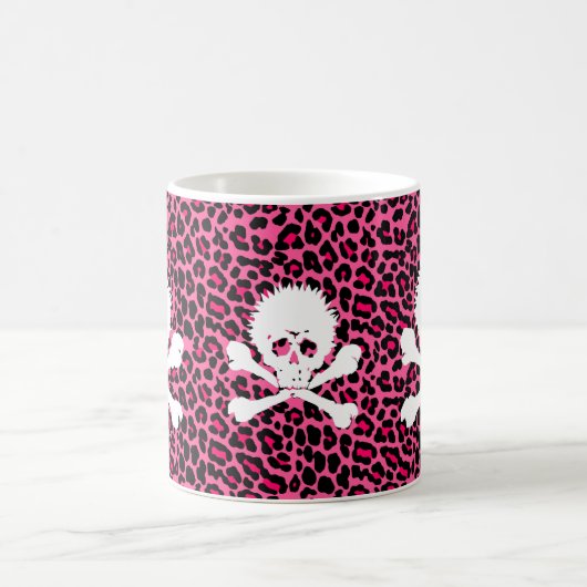 Gotischer Punkschädel mit rosa Leopard-Druck Kaffeetasse (Mittel)