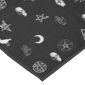 Gotisches geheimnisvolles Symbol-Muster Tischdecke (Schrägansicht)