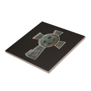 Gotisches Halloween-Friedhofskopfsteinkreuz Zeichn Fliese