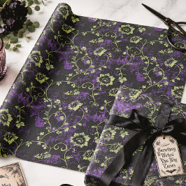 Gotisches Halloween-lila botanisches Muster Geschenkpapier