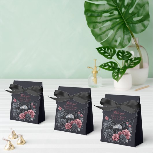 Gotisches Hochzeitspaar in Schwarz und Rosa Geschenkschachtel (Zahlreiche)