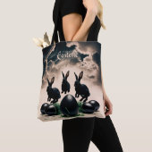 Gotisches Ostern - Dunkle Bunnies und geheimnisvol Tasche (Von Nahem)