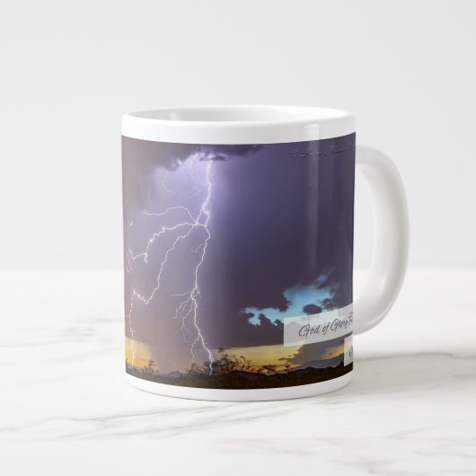 Gott der Herrlichkeit Thunders Psalm 105:39 KJV Jumbo-Tasse (Vorderseite Rechts)
