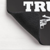 GOTT GUNS & TRUMP! Recht auf Waffenbesitz Mousepad (Ecke)