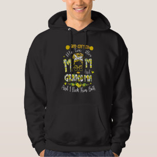 Gott hat mir zwei Titel Mama und Oma Niedlich Mess Hoodie