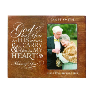 Gott hat Walnut 8" x 10" Memorial Bild Frame