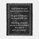 Gott ist immer bei dir, nie allein fleecedecke (Vorderseite)