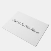 Gott ist in diesem Haus Fußmatte (Schrägansicht)