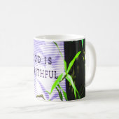 Gott ist treu Christlich Kaffeetasse (VorderseiteRechts)