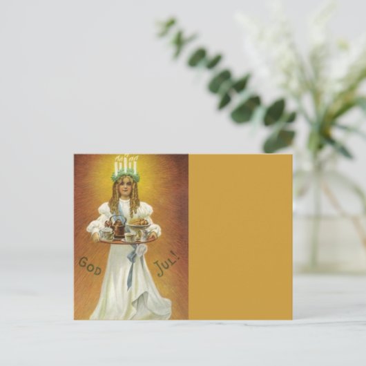 Gott Jul! Lucia Kind mit Leckereien Postkarte (Stehend Vorderseite)