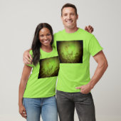 Gott passt über Sie auf T-Shirt (Unisex)