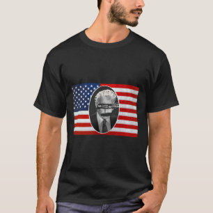 Gott Rettete die Königin gegen Trump T-Shirt