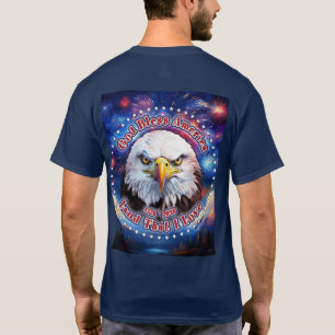 Gott segne Amerika Land, in dem braune Adler-Feuer T-Shirt