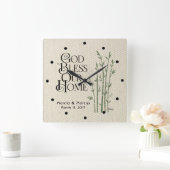 Gott segne unsere Zuhause: Personalisiert Quadratische Wanduhr (Zuhause)