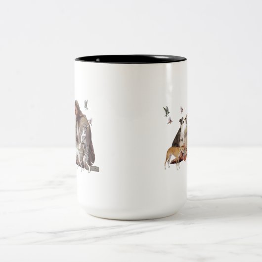 Gott umgeben von Whippet Zweifarbige Tasse (Mittel)