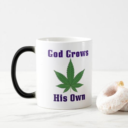 Gott wächst sein eigenes Weed Funny Verwandlungstasse (Mit Donut)