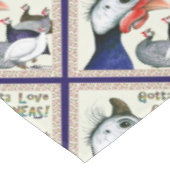 Gotta Liebe Guinea! Tischdecke (Schrägansicht)