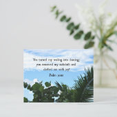 Gottes Barmherzigkeit: Psalm 103:12 Postkarte (Stehend Vorderseite)