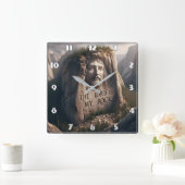 Göttliche Statue: Der Herr ist mein Stein Quadratische Wanduhr (Zuhause)