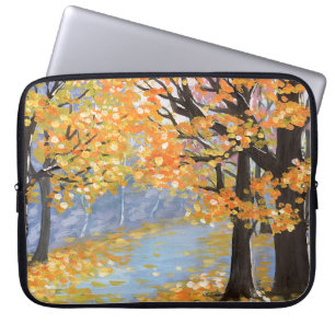 Gouache Herbstlandschaft. Goldener Fall im leeren Laptopschutzhülle