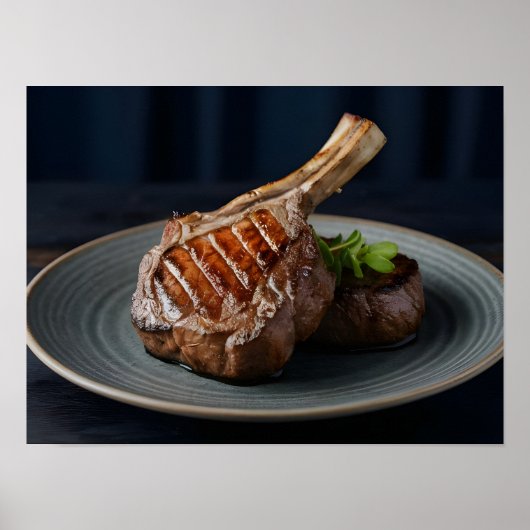 Gourmet Grilltes Rindenriff Steak mit eleganten Se Poster (Vorne)