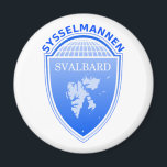 Gouverneur Svalbard, Norwegen Magnet<br><div class="desc">Gouverneur Svalbard,  Norwegen. Ideal für alle,  die den Gouverneur Svalbard Lieben. Wir haben andere norwegische Flaggen und die Gouverneursflaggen,  die Gouverneurssymbole Svalbard und das Wappen des Gouverneurs Svalbard. Es ist eine großartige Art,  dem Gouverneur Svalbard Stolz zu zeigen. Beste norwegische Flaggen,  beste Qualität immer.</div>