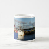 Govt. Wharf Panorama Tasse (Mittel)