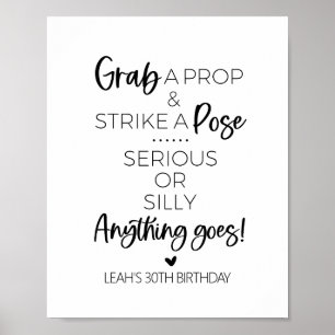 Grab ein Prop-Foto-Standzeichen Poster