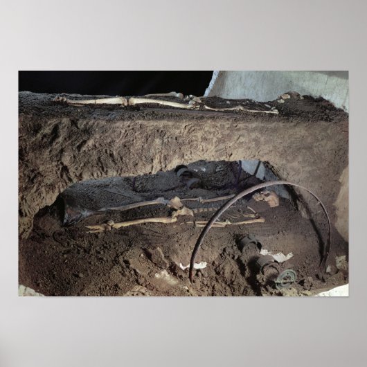 Grab eines gaulischen Chefs Poster (Vorne)