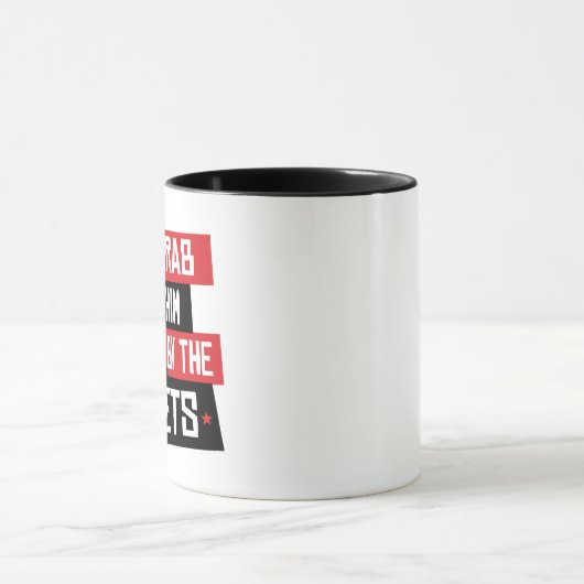 Grab ihn von den Vermögenswerten Letitia James Tasse (Zentrum)