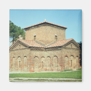 Grab von Galla Placidia, c.450 Magnet