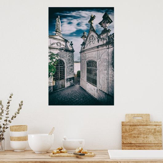 Gräber in einem katholischen Friedhof in Crato, Po Poster (Küche)