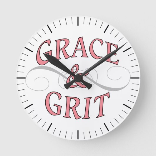 Grace & Grit Girl-Power Runde Wanduhr (Vorderseite)