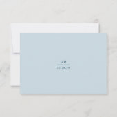 Grace Mute Blue Moderne Hochzeit RSVP Karte (Rückseite)