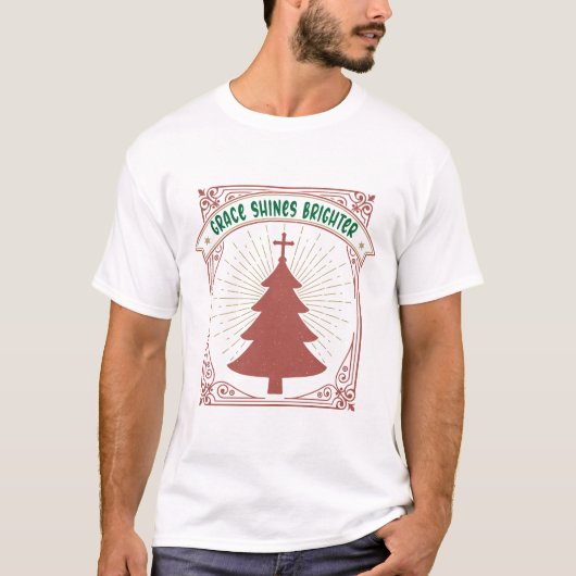 Grace Shines Brighter - Christian Christmas Tree T-Shirt (Vorderseite)