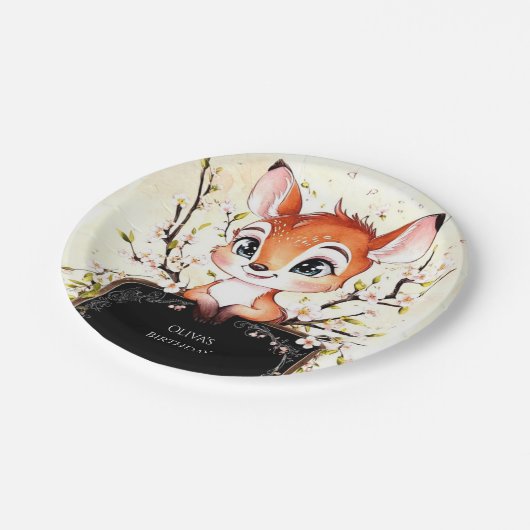 Graceful Forest Fawn Geburtstag Pappteller (Schrägansicht)