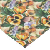 Graceful Stylish Gorgeous Vintag Pattern Stiefmütt Tischdecke (Schrägansicht)