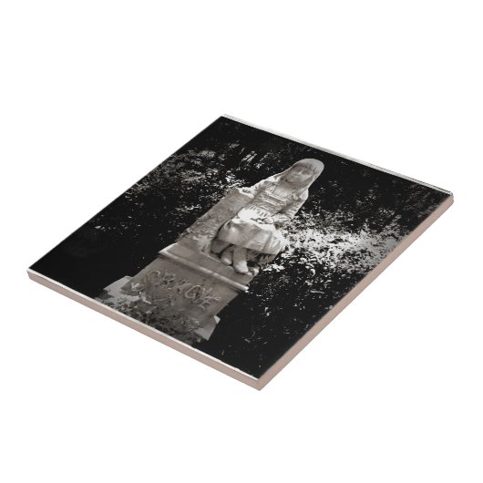 Gracie Statue Fliese (Seite)