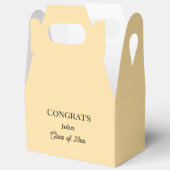 grad boy add name congrats date year text geschenkschachtel (Offen)